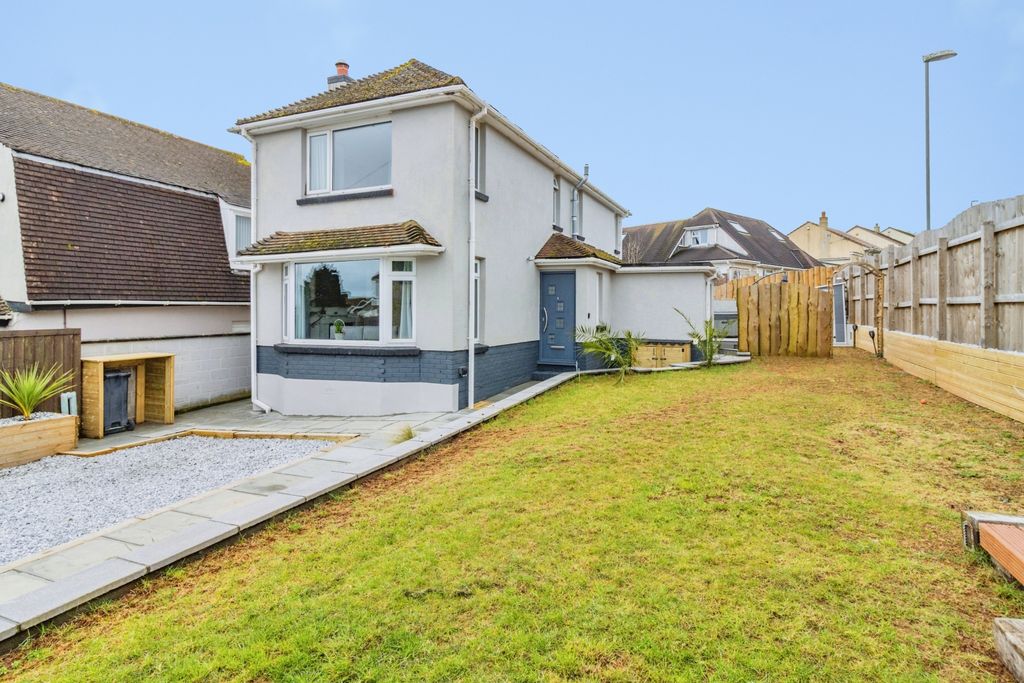 Property photo 1 of 23