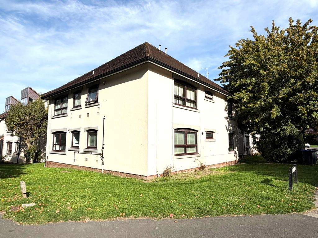 Property photo 1 of 5