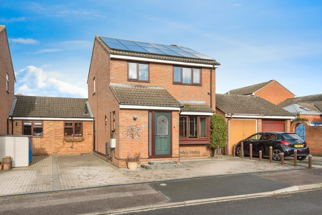 Property photo 1 of 16 Pbox-Img.Jpg