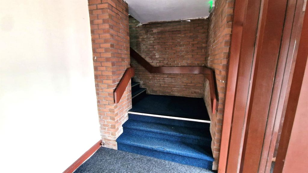 Property photo 2 of 9 Whatsapp Image 2026-09-11 At 16.33.50.Jpeg