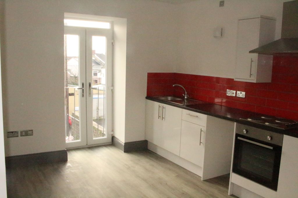 Property photo 1 of 3