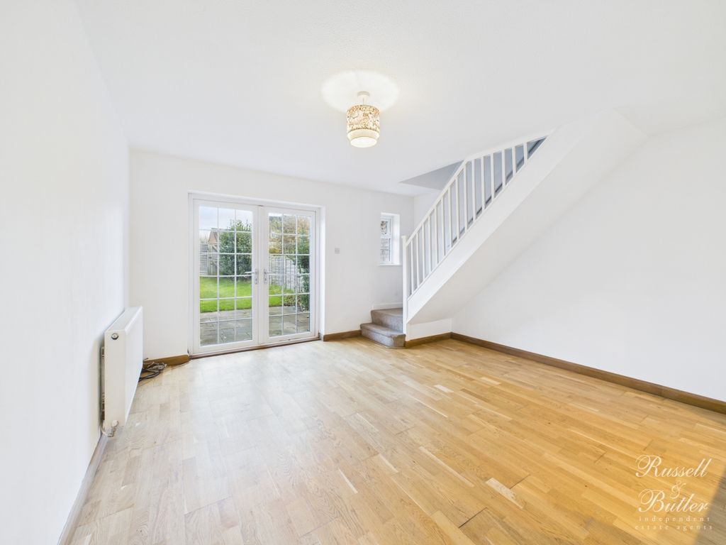 Property photo 3 of 9 Cam02127G0-Pr0369-Still008