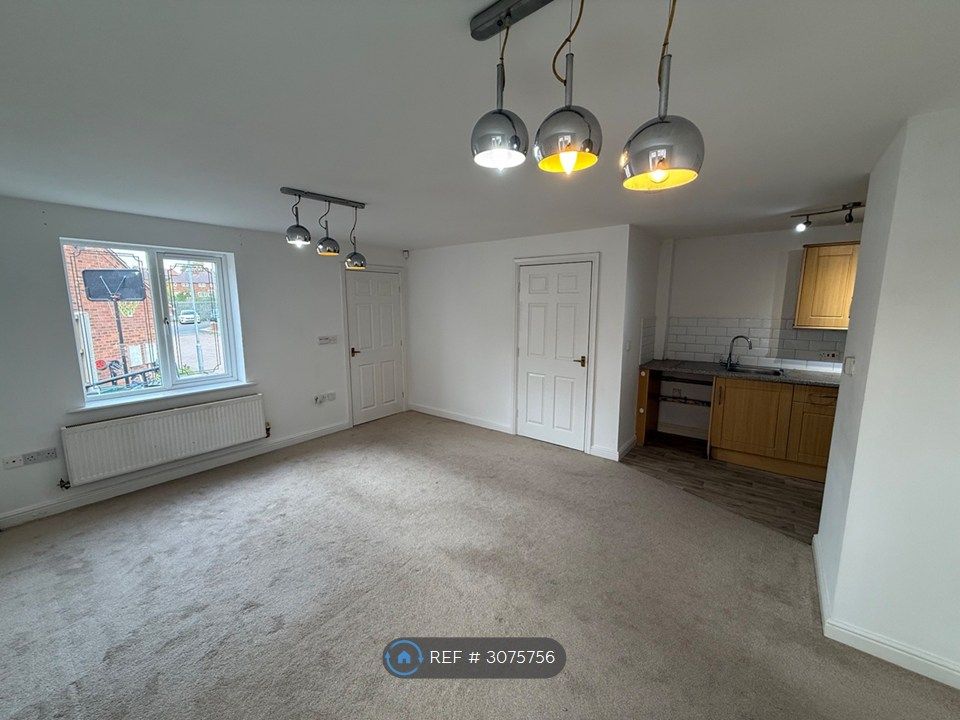 Property photo 3 of 9