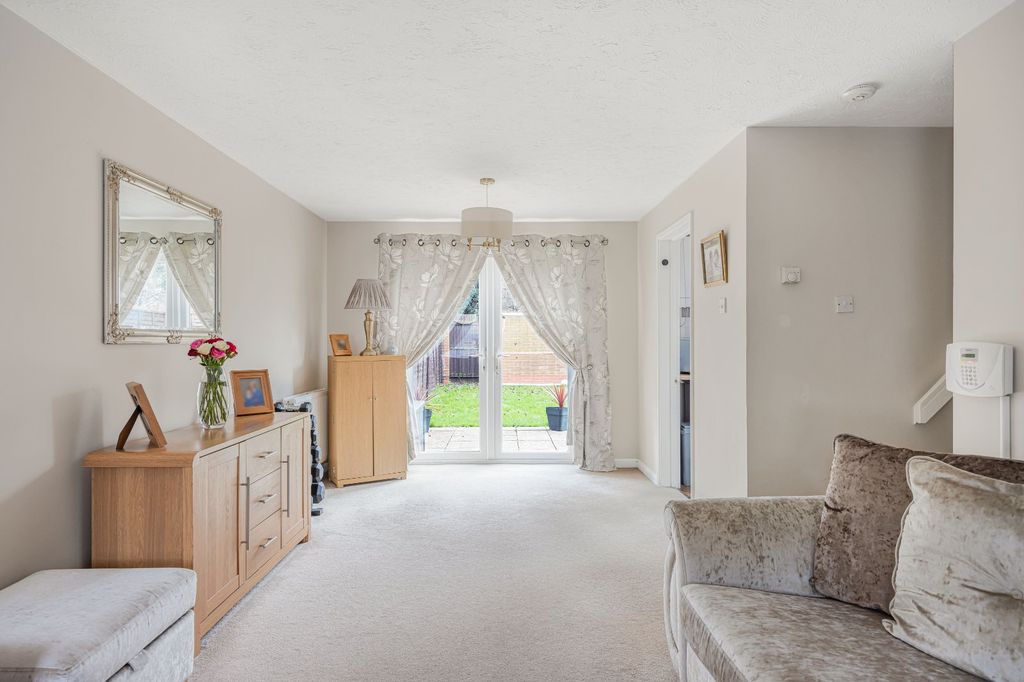 Property photo 2 of 15 Reception