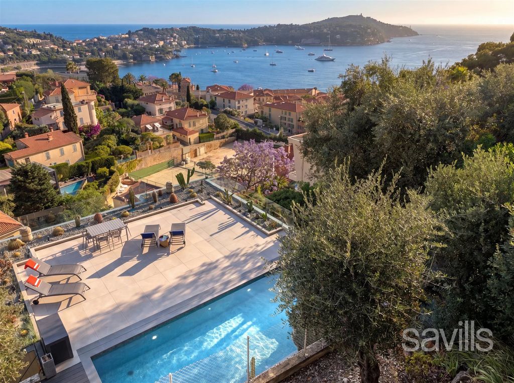 Property photo 1 of 22 Contemporary Villa With Sea Views And A Rooftop Pool