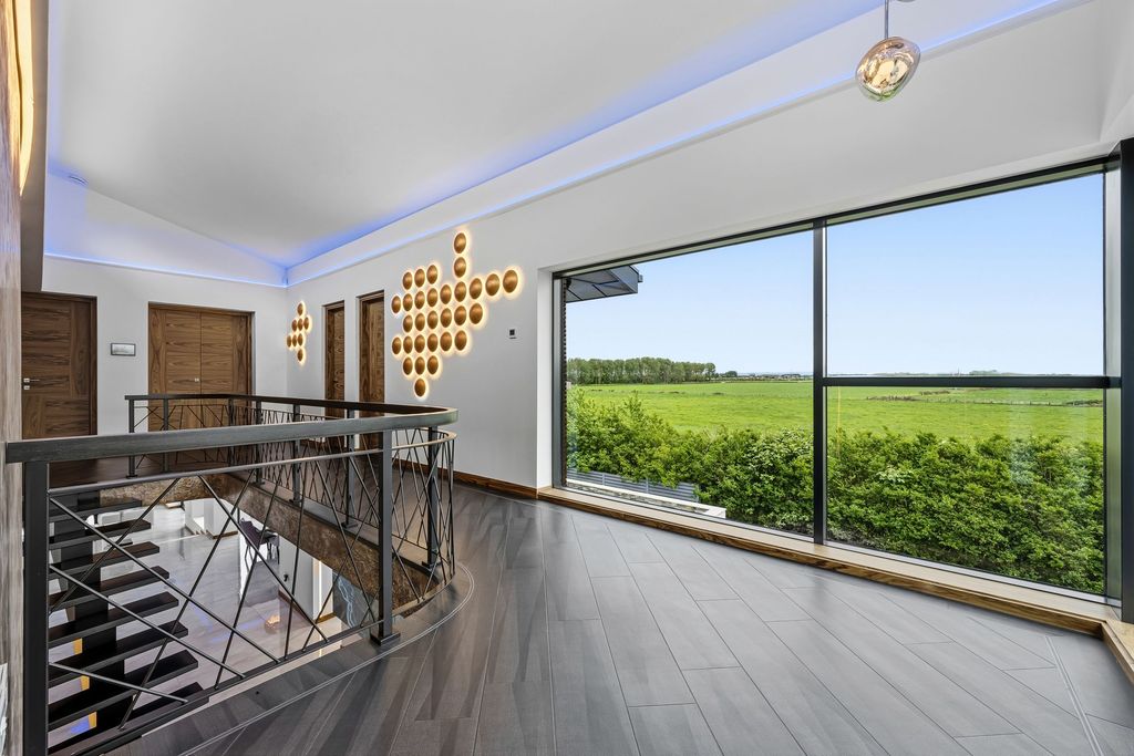 Additional image 18 of 4 bed detached house for saleHolly Bank, Division Lane, Fylde Coast FY4