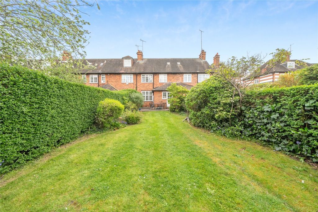 Property photo 3 of 18 Picture No. 06