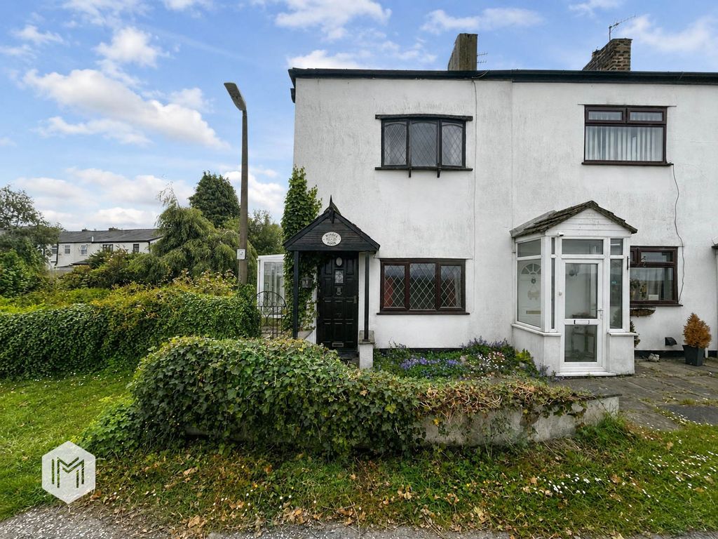 Property photo 2 of 25