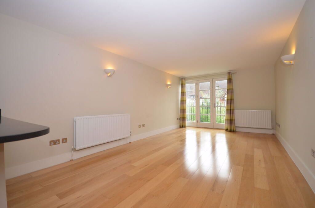 Property photo 2 of 7 Photo 2