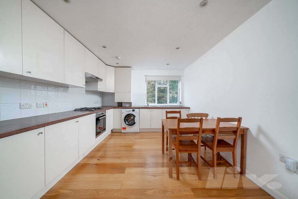 Property photo 2 of 13 Photo 5