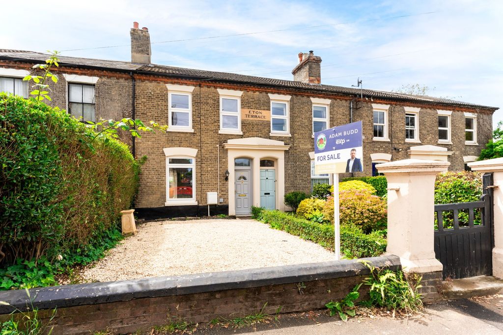 Property photo 1 of 17