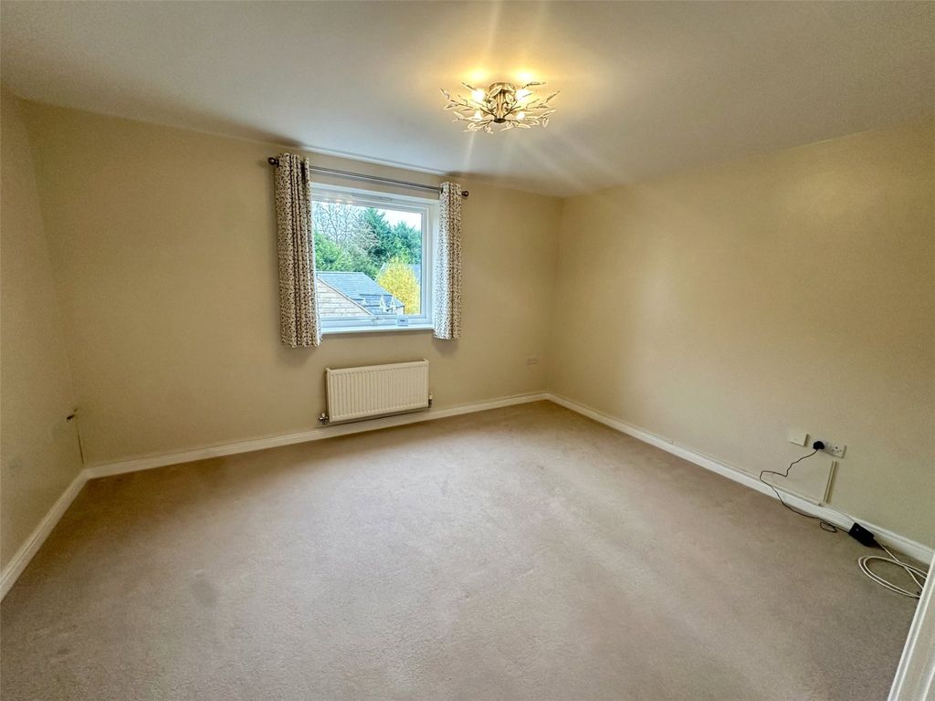 Property photo 2 of 9 Picture No. 08