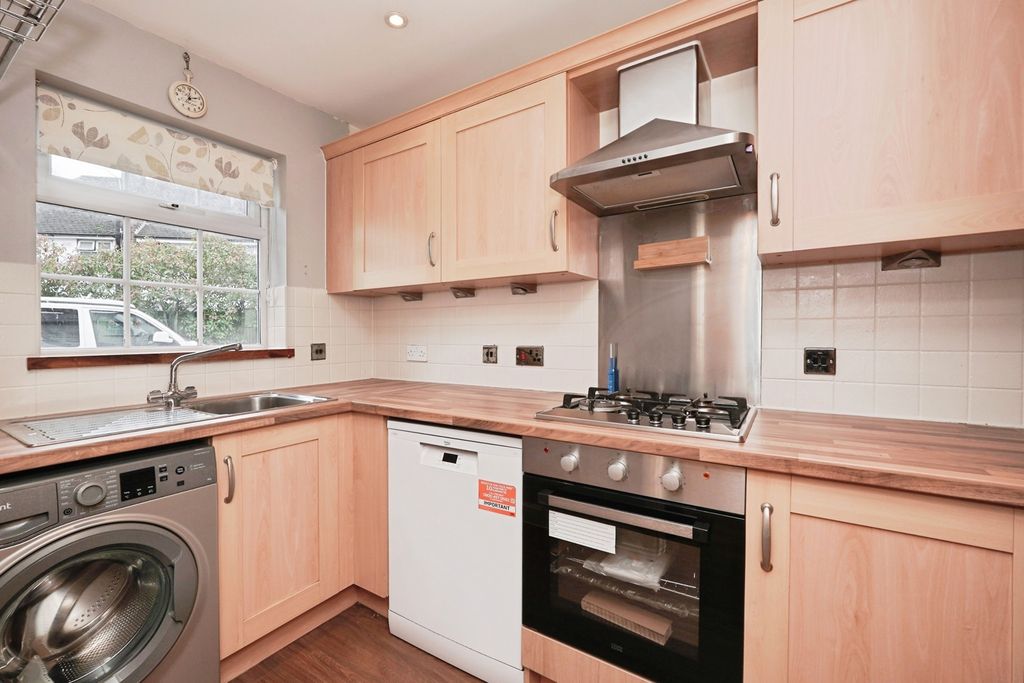 Property photo 3 of 18 Pbox-Img.Jpg