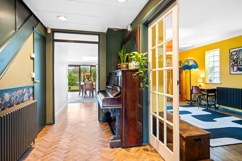 Property photo 2 of 26 Picture No. 29