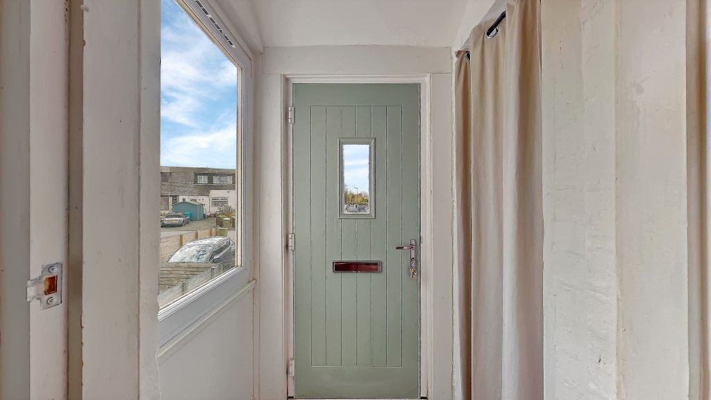 Property photo 3 of 26 003