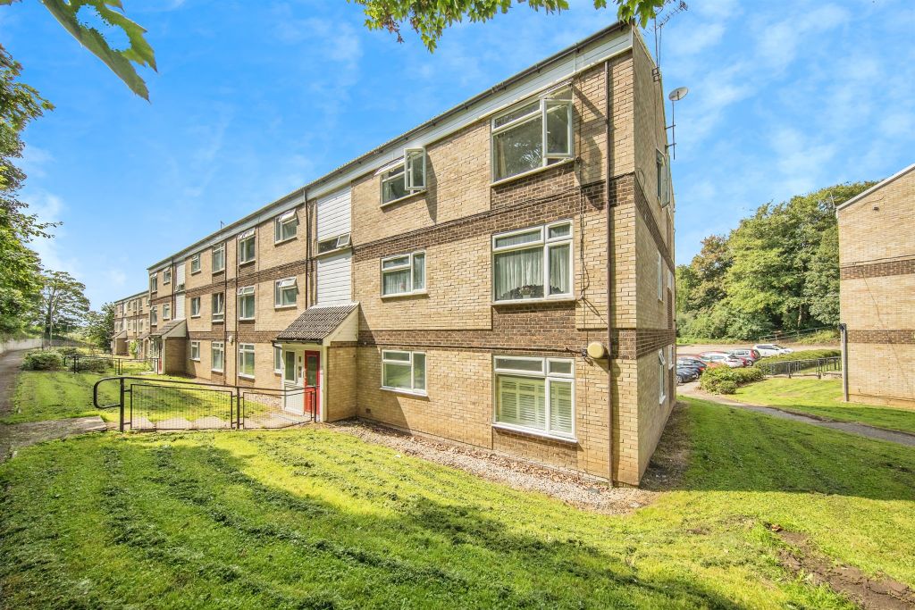 Property photo 1 of 11