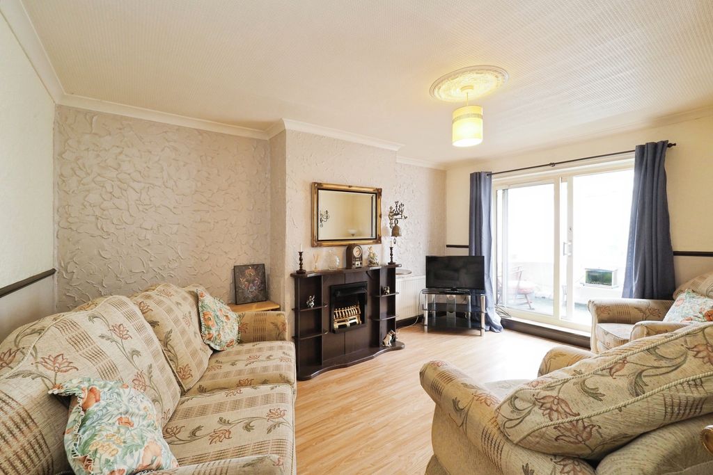 Property photo 3 of 17 Onp40106