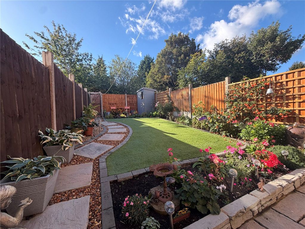 Property photo 2 of 25 Picture No. 26