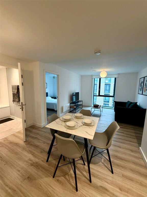 Property photo 1 of 12 Picture No. 13