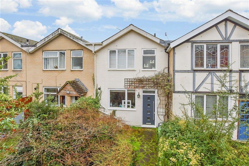 Property photo 3 of 8 External (Web)