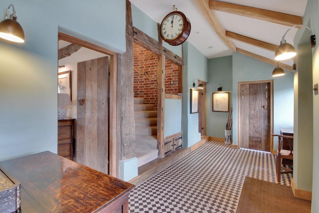 Property photo 2 of 63 Sharps Cottage