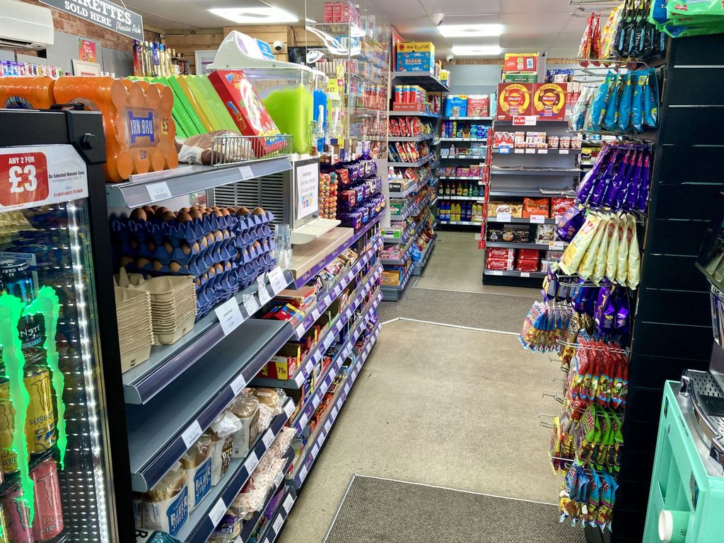 Property photo 3 of 11