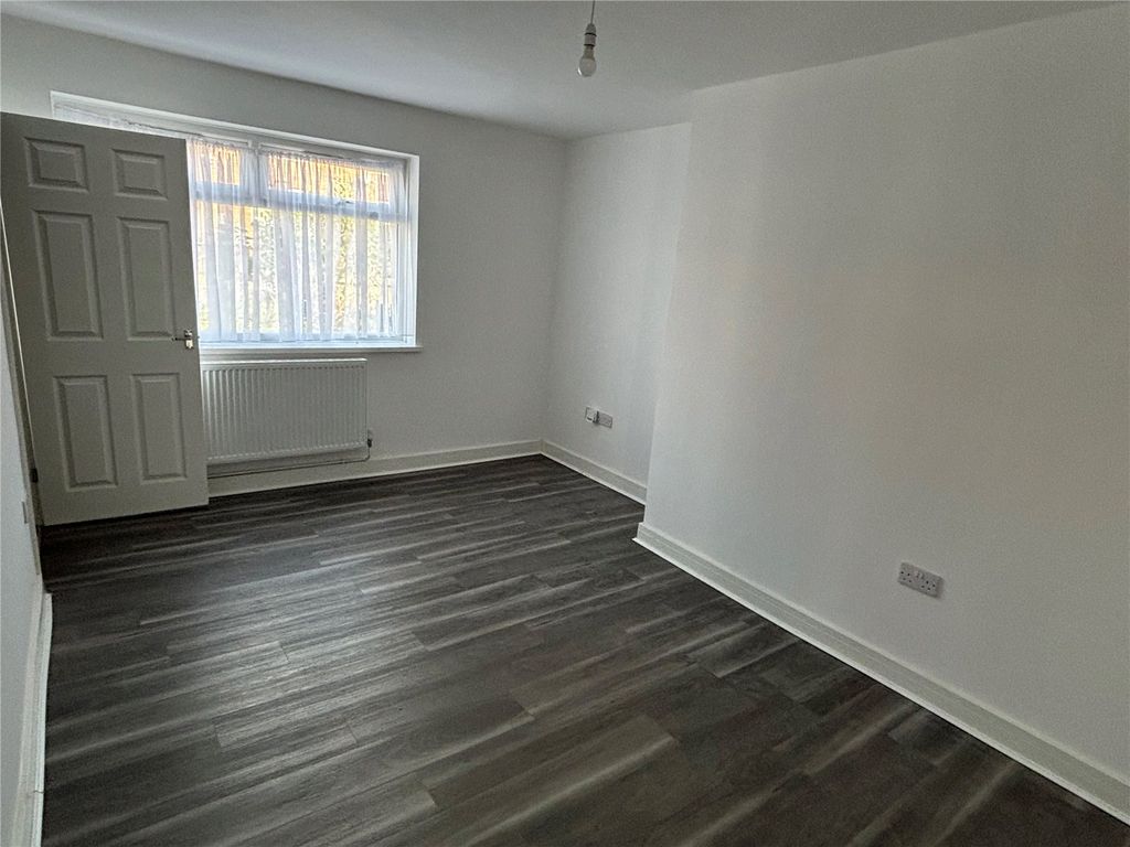 Property photo 2 of 11 Picture No. 11