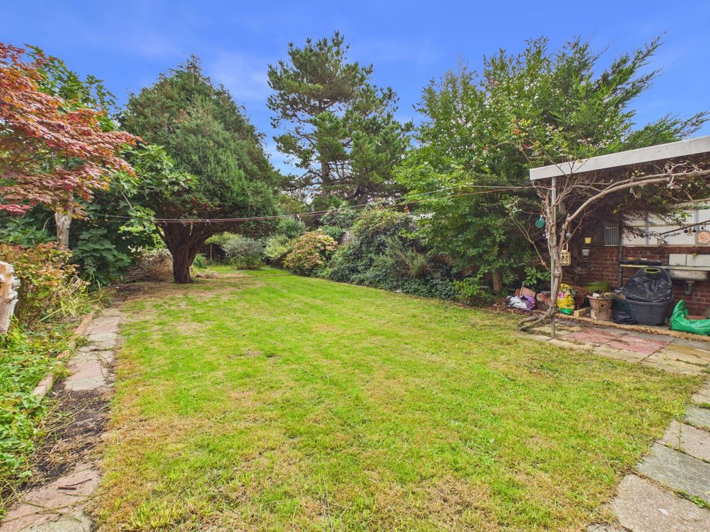 Property photo 2 of 23