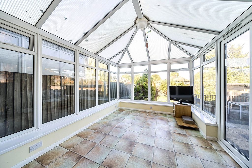 Property photo 2 of 22 Picture No. 10