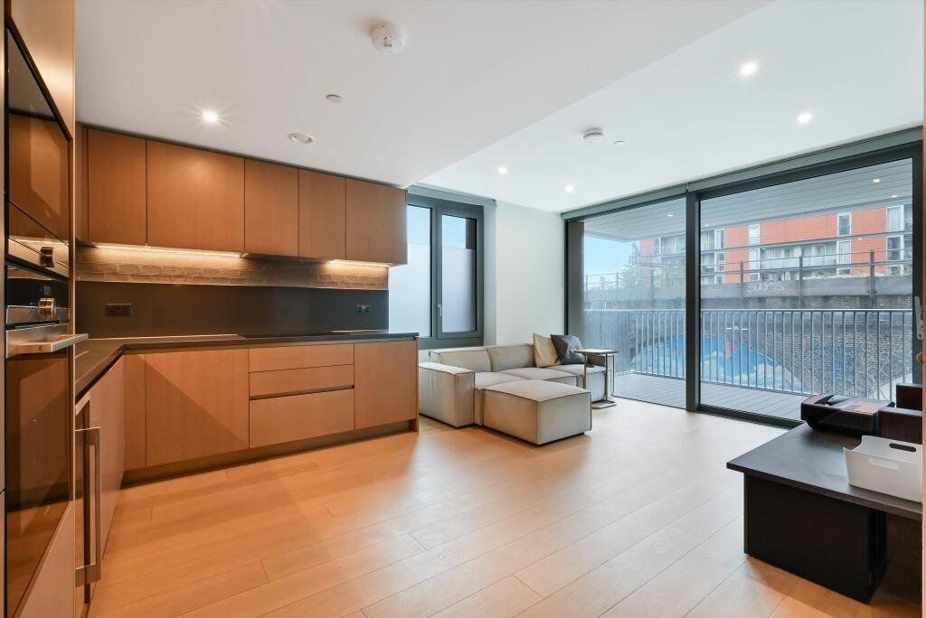 Property photo 1 of 14 Picture No. 12