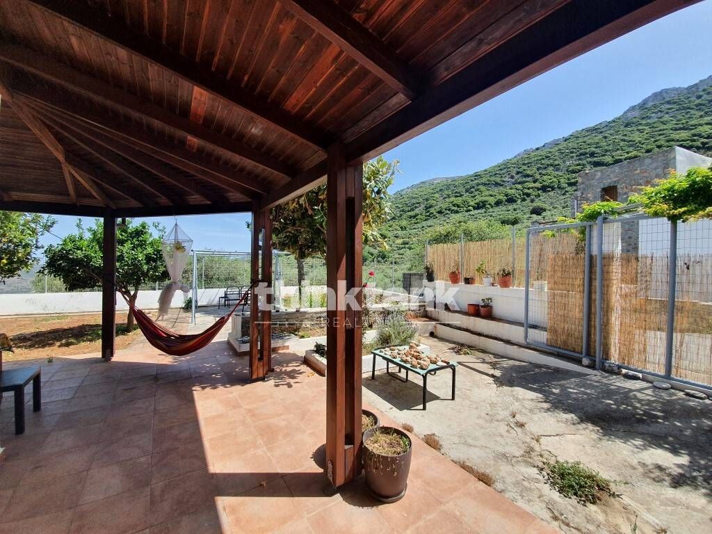 Property photo 2 of 14