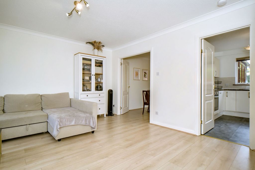 Property photo 3 of 16 Property Image 3