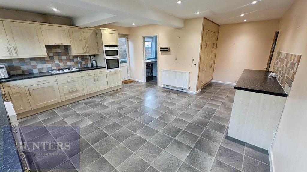 Property photo 3 of 15 68Dcff21-1000038327.Jpg