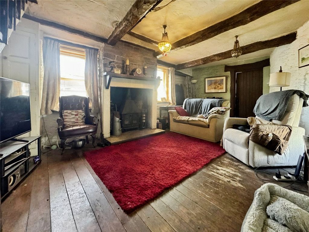 Property photo 3 of 12 Living Room