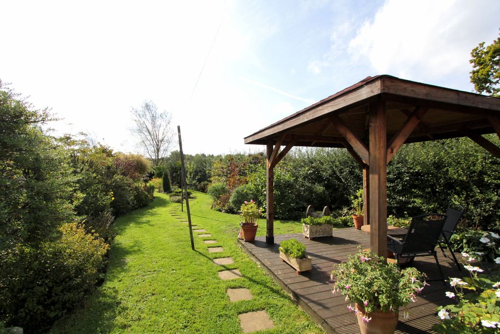 Property photo 3 of 19