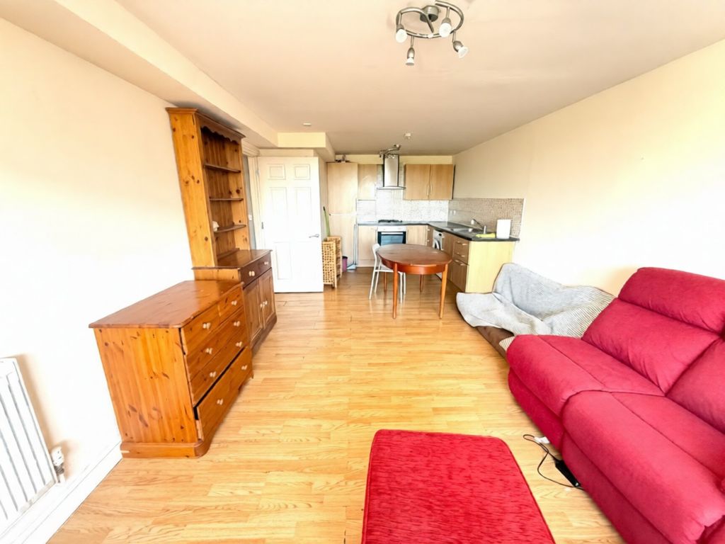 Property photo 2 of 11 5115092