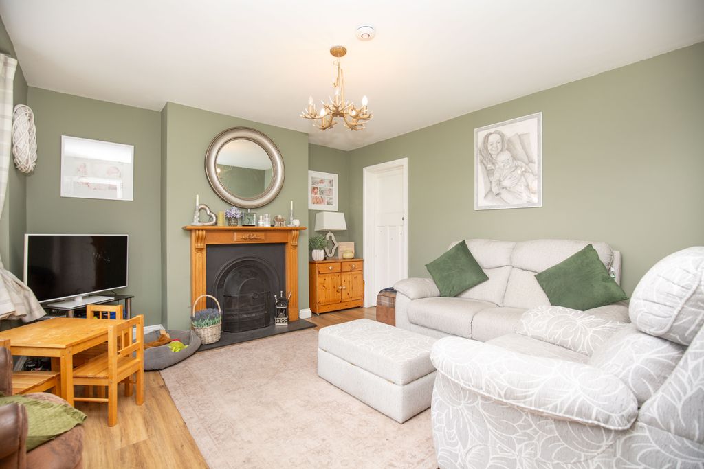 Property photo 3 of 22 Mw26-1568