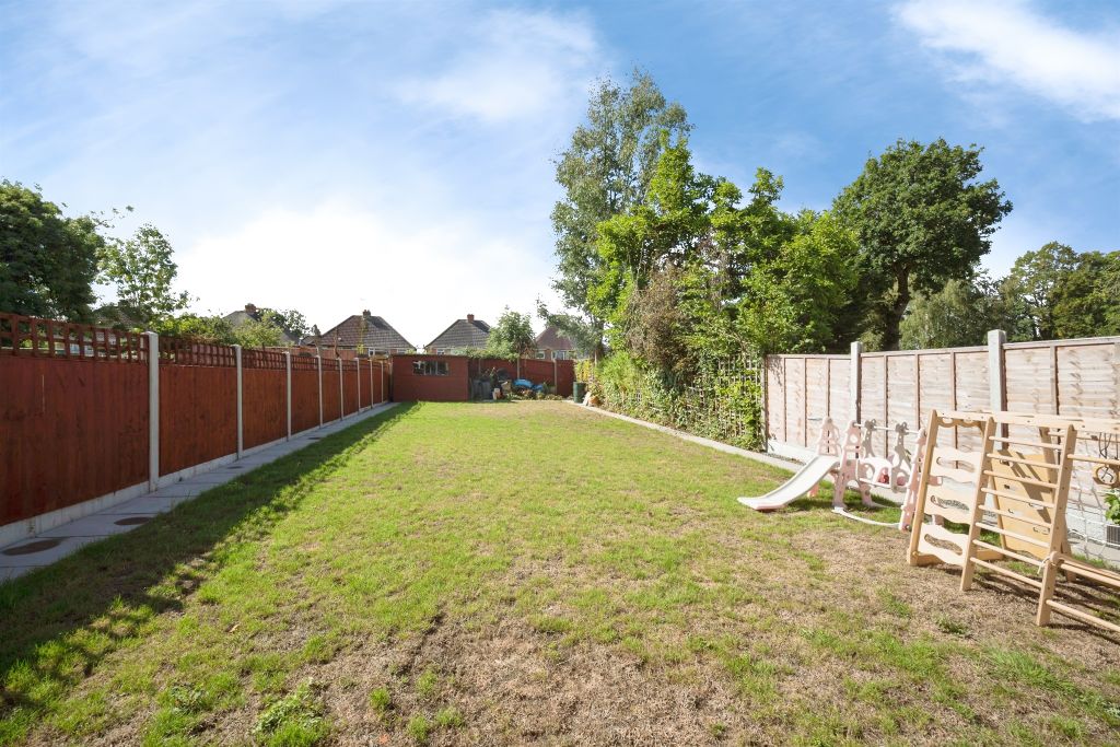 Property photo 2 of 34