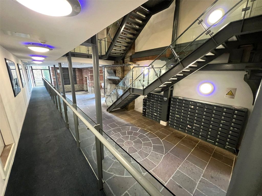 Property photo 2 of 14 Picture No. 08