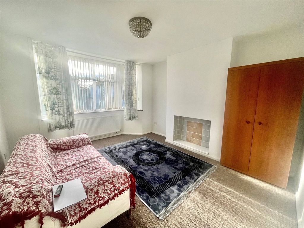Property photo 2 of 11 Picture No. 02