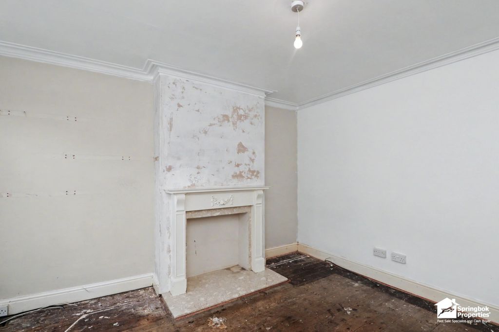 Property photo 2 of 17 Image 1