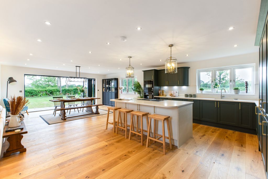 Property photo 3 of 18 Hayfield House