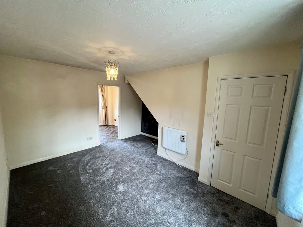 Property photo 3 of 8 Image