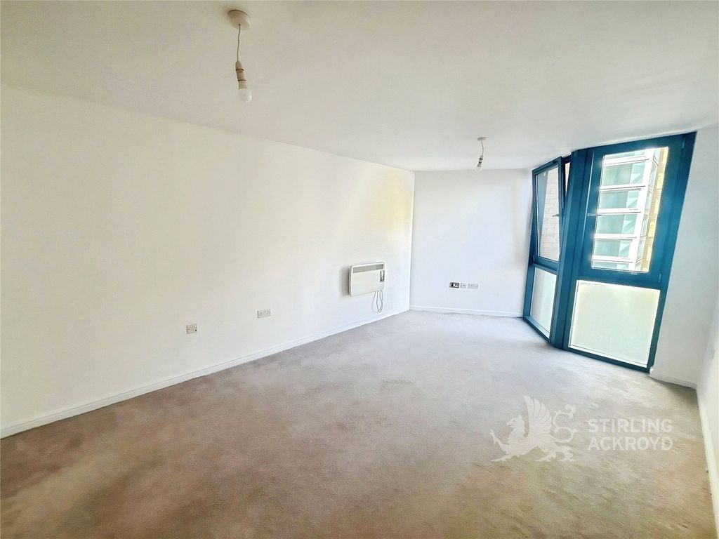 Property photo 1 of 6 Reception Room