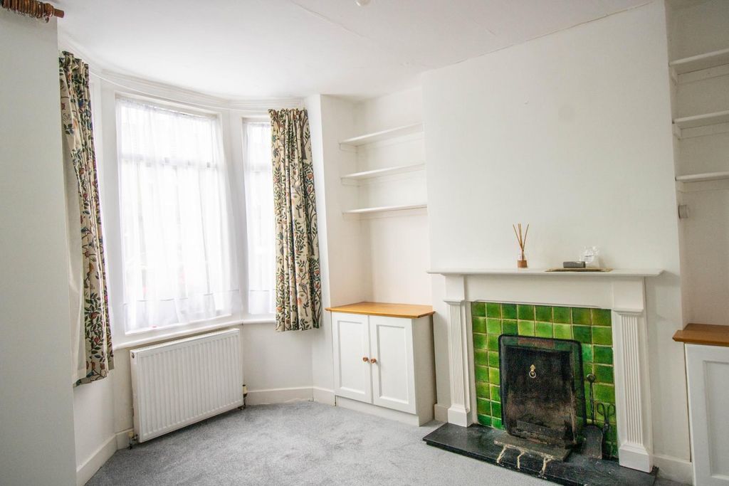 Property photo 3 of 17 Img_7875.Jpg