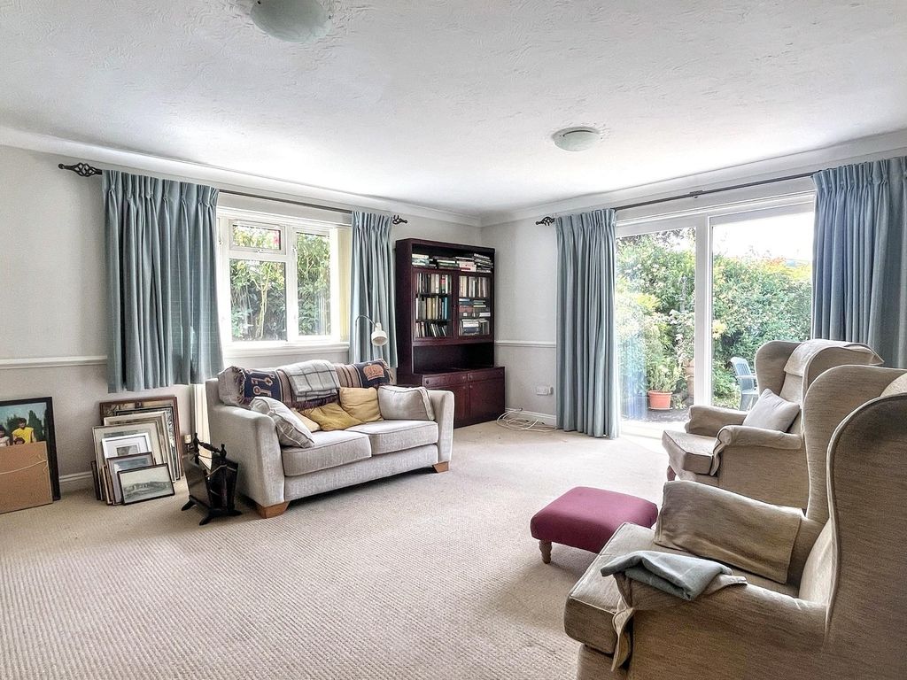 Property photo 2 of 14 Not Specified