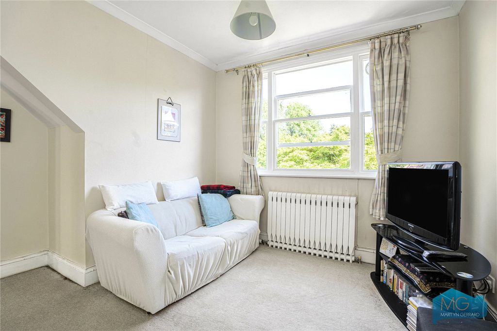 Property photo 3 of 10 Picture No. 14
