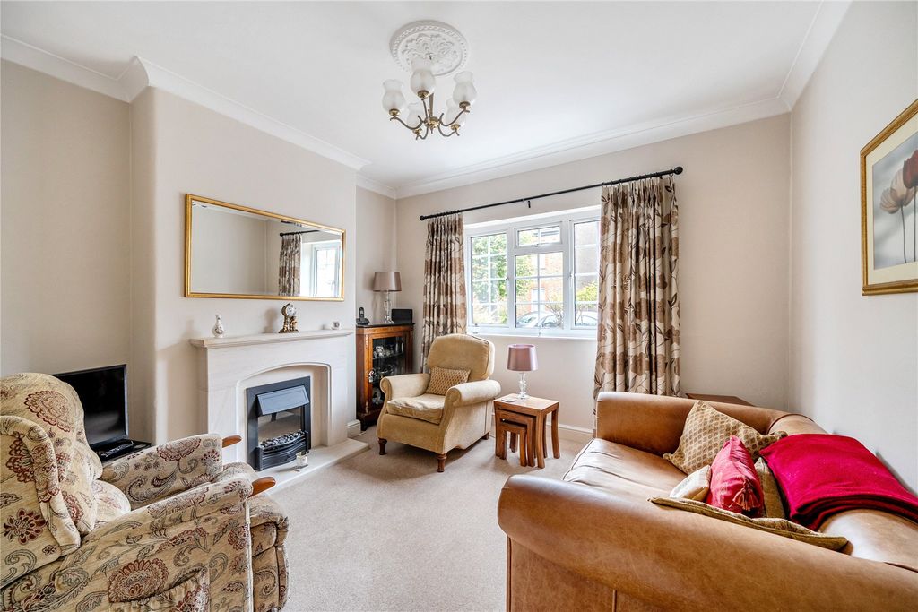 Property photo 2 of 10 Picture No. 12