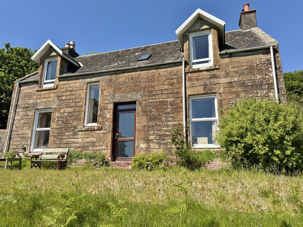 Property photo 2 of 40 Seabank House Front