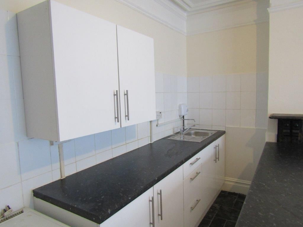 Property photo 2 of 3